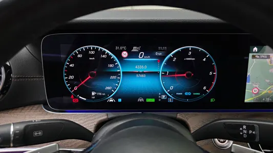 Mercedes-Benz E-Class W213 E220d 4MATIC 2023 8