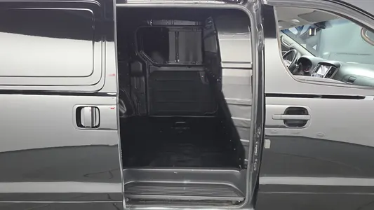 Hyundai Grand Starex 3 2016 11