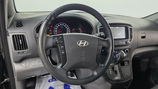 Hyundai Grand Starex 3 2016 15