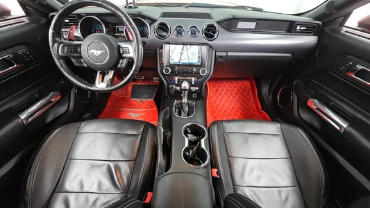Ford 머스탱 2015 7
