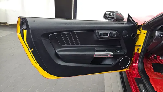 Ford 머스탱 2015 24
