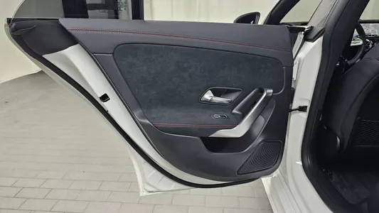 Mercedes-Benz CLA-Class C118 CLA250 4MATIC 2023 25