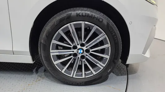 BMW 2 Series Tourer (U06) 218d 2023 5