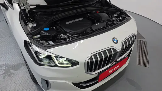 BMW 2 Series Tourer (U06) 218d 2023 6