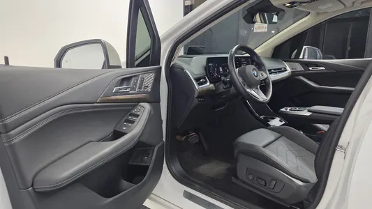 BMW 2 Series Tourer (U06) 218d 2023 10