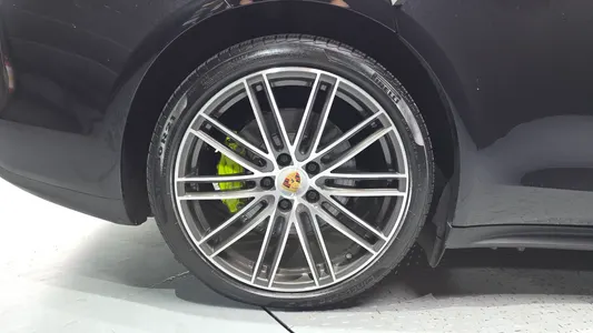 Porsche (971) 2.9 AWD E- 2018 5