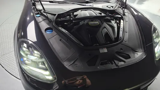 Porsche (971) 2.9 AWD E- 2018 6