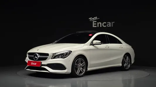 Mercedes-Benz CLA-Class C117 CLA220 AMG Line 2017