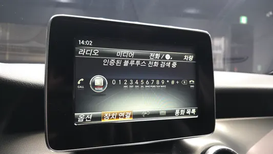 Mercedes-Benz CLA-Class C117 CLA220 AMG Line 2017 15