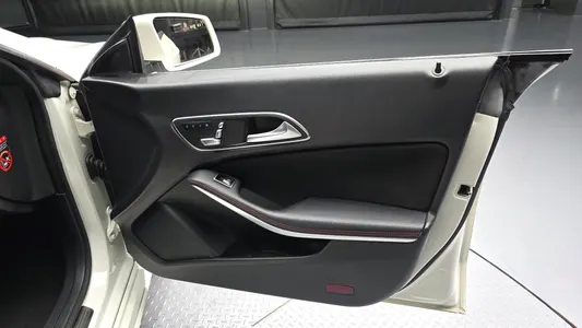 Mercedes-Benz CLA-Class C117 CLA220 AMG Line 2017 24