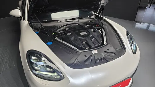 Porsche (971) 3.0 AWD 2020 6