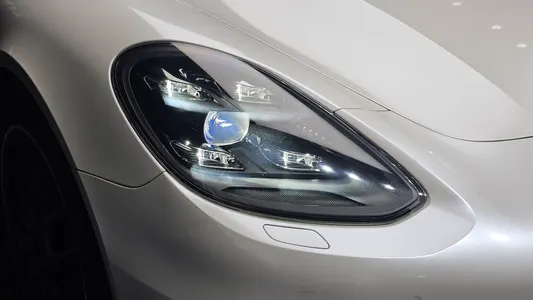 Porsche (971) 3.0 AWD 2020 22