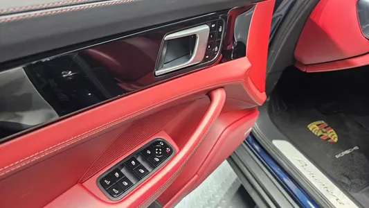 Porsche (971) 3.0 AWD 2020 27
