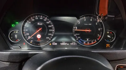 BMW 3 Series (F30) 330i M 2018 7