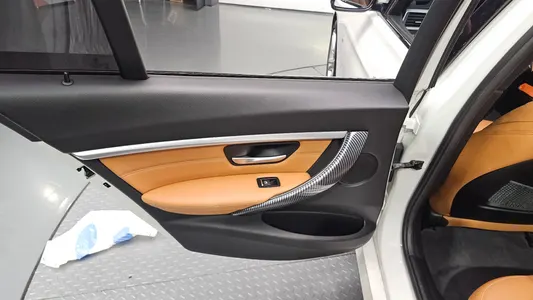 BMW 3 Series (F30) 330i M 2018 25