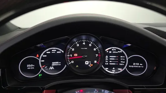 Porsche (PO536) 3.0 2019 8