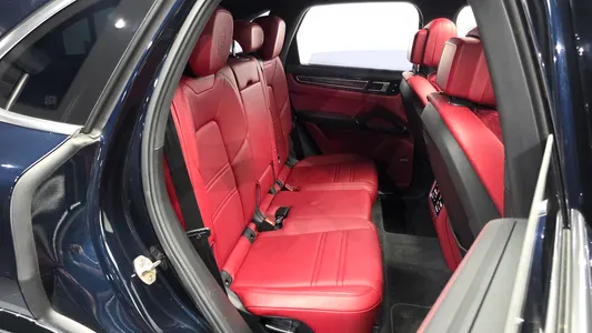 Porsche (PO536) 3.0 2019 12