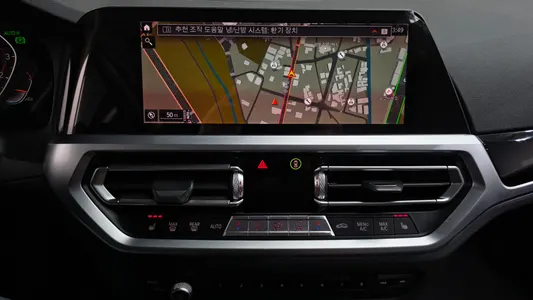BMW 3 Series (G20) 320i 2020 12