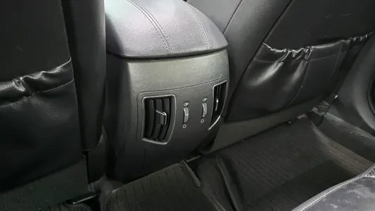 Hyundai 쏘나타 더 브릴리언트 CVVL 2012 31