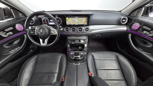 Mercedes-Benz E-Class W213 E300 AMG Line 2019 7
