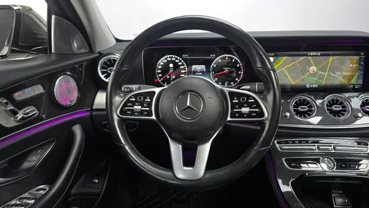 Mercedes-Benz E-Class W213 E300 AMG Line 2019 12