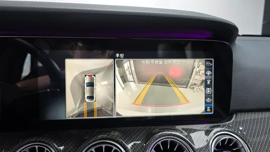 Mercedes-Benz E-Class W213 E300 AMG Line 2019 14