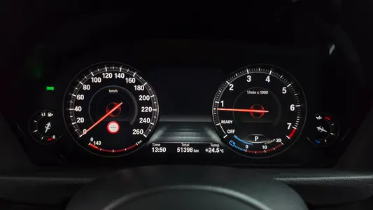 BMW 3 Series (F30) 320i M 2018 8