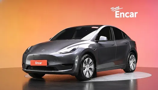 Tesla Y RWD 2024
