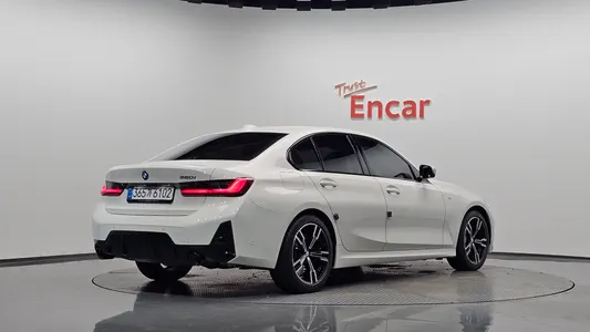 BMW 3 Series (G20) 320i M 2025