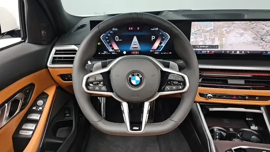 BMW 3 Series (G20) 320i M 2025 12