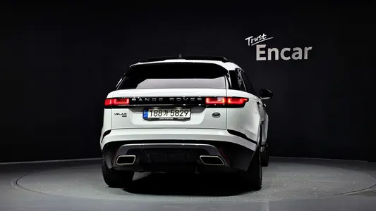 Land Rover 레인지로버 벨라 3.0 P400 R- HSE 2022 4