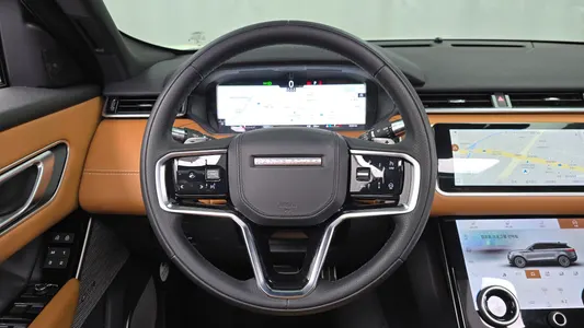 Land Rover 레인지로버 벨라 3.0 P400 R- HSE 2022 24