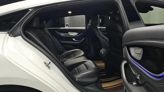 Mercedes-Benz AMG GT 4 43 4MATIC+ 2019 12