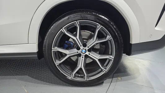 BMW X6 (G06) xDrive40i M 2021 21