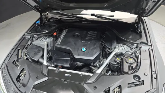 BMW 5 Series (G30) 520i 2021 6
