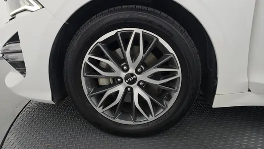 Kia K5 3 2.0 2021 5