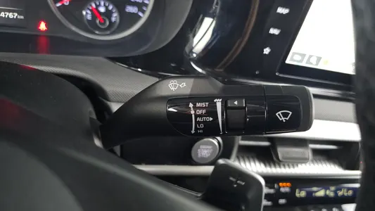 Kia K5 3 2.0 2021 30