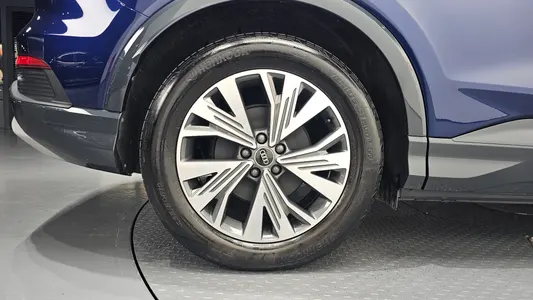 Audi Q4 e- (F4) 45 2025 5
