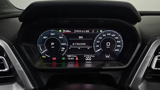 Audi Q4 e- (F4) 45 2025 8