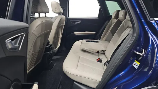 Audi Q4 e- (F4) 45 2025 11