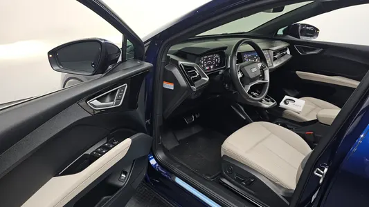 Audi Q4 e- (F4) 45 2025 10