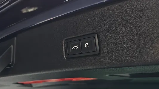 Audi Q4 e- (F4) 45 2025 17