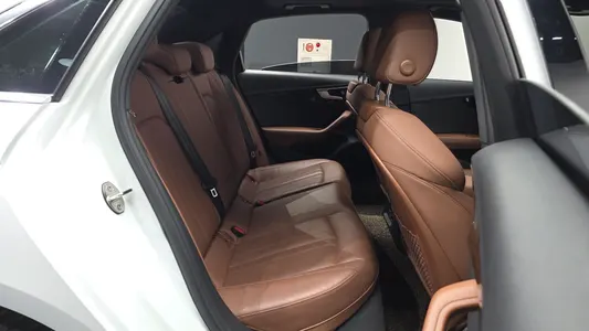 Audi A4 (B9) 35 TDI 2021 12