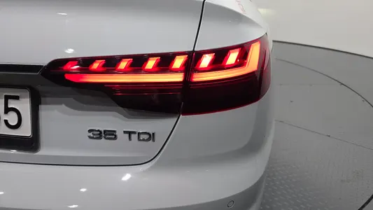 Audi A4 (B9) 35 TDI 2021 23