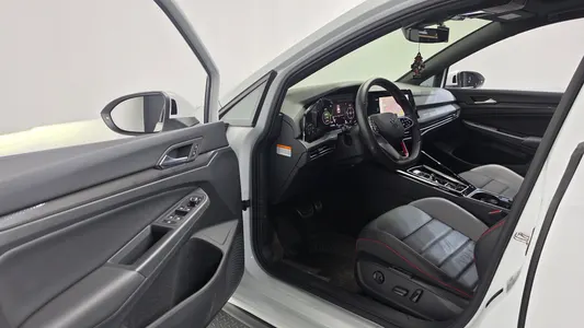 Volkswagen 8 2.0 GTI 2024 10