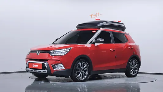 KG Mobility Tivoli LX 2WD 2015