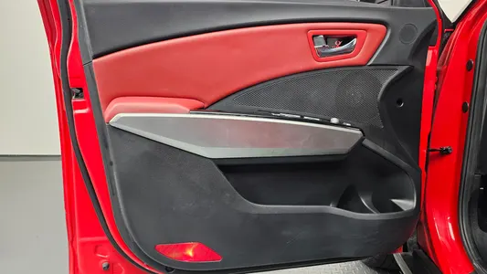 KG Mobility Tivoli LX 2WD 2015 24