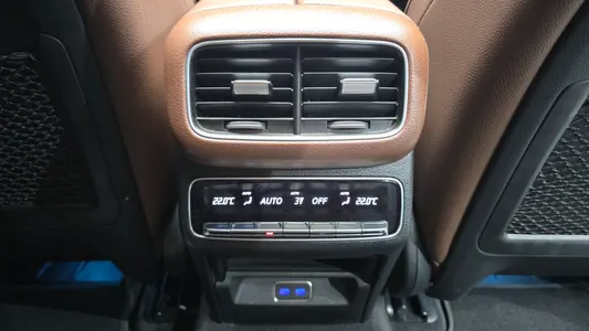 Mercedes-Benz GLE-Class W167 GLE300d 4MATIC 2023 29