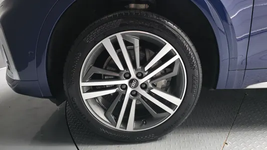 Audi Q5 (FY) 45 TFSI 2022 5