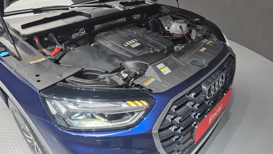 Audi Q5 (FY) 45 TFSI 2022 6